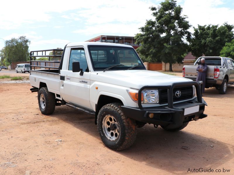 Toyota Land Cruiser in Botswana