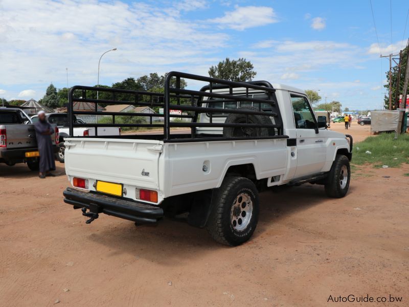 Toyota Land Cruiser in Botswana