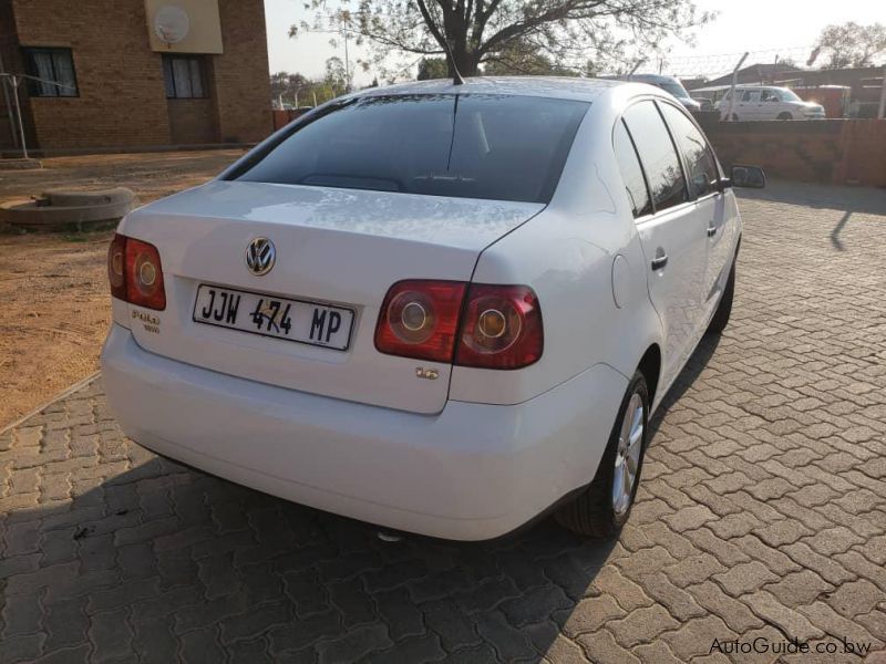 Volkswagen Polo Vivo,1.6 in Botswana