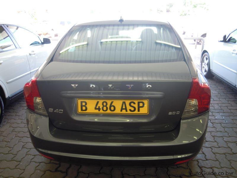 Volvo S40 2.0 D in Botswana