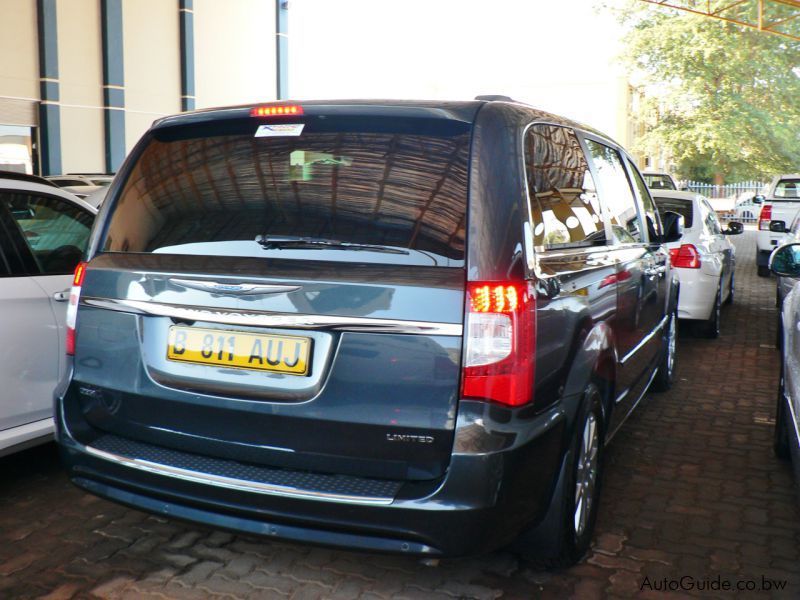 Chrysler Grand Voyager in Botswana