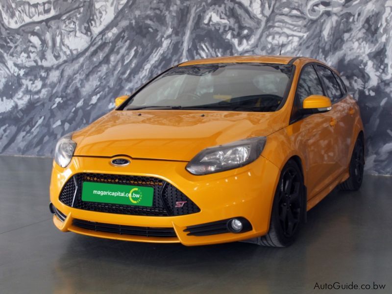 Ford Focus ST 200 in Botswana