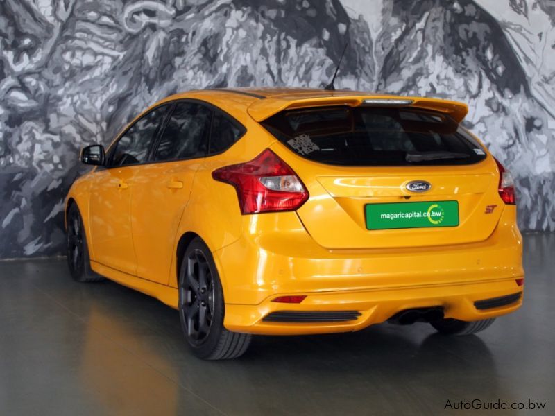 Ford Focus ST 200 in Botswana