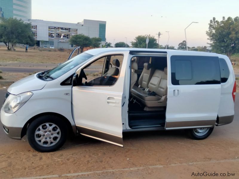 Hyundai H1 in Botswana