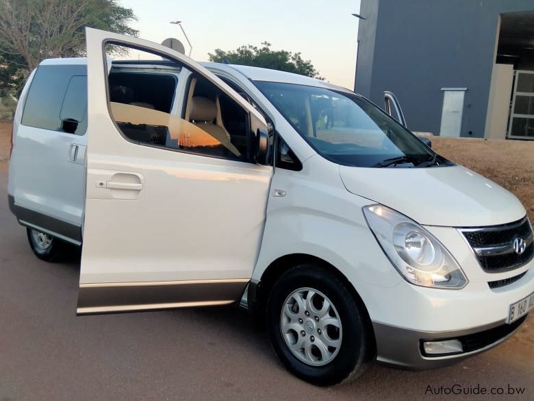 Hyundai H1 in Botswana