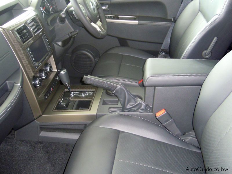 Jeep Cherokee 3.7L V6 in Botswana