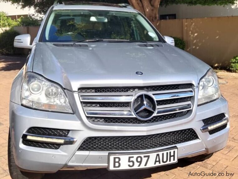 Mercedes-Benz GL 350 CDI 4MATIC in Botswana