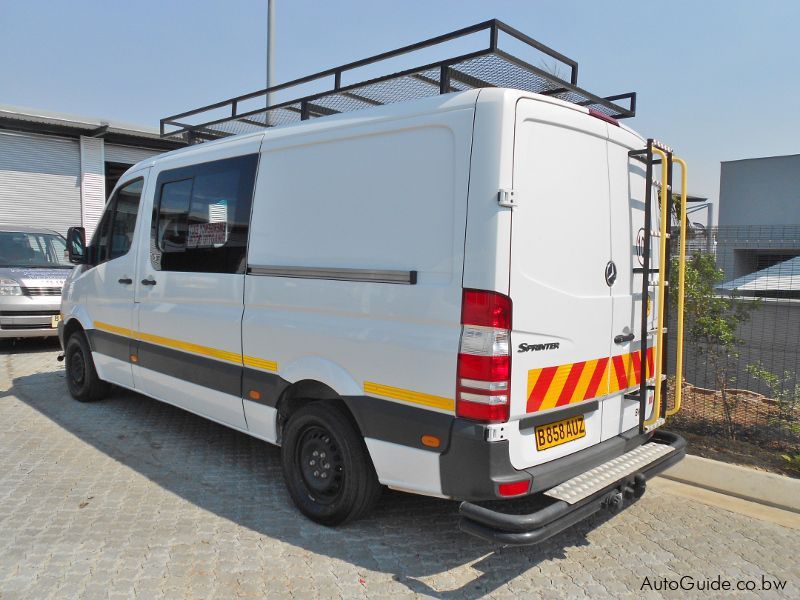 Mercedes-Benz Sprinter (Crewcab) in Botswana
