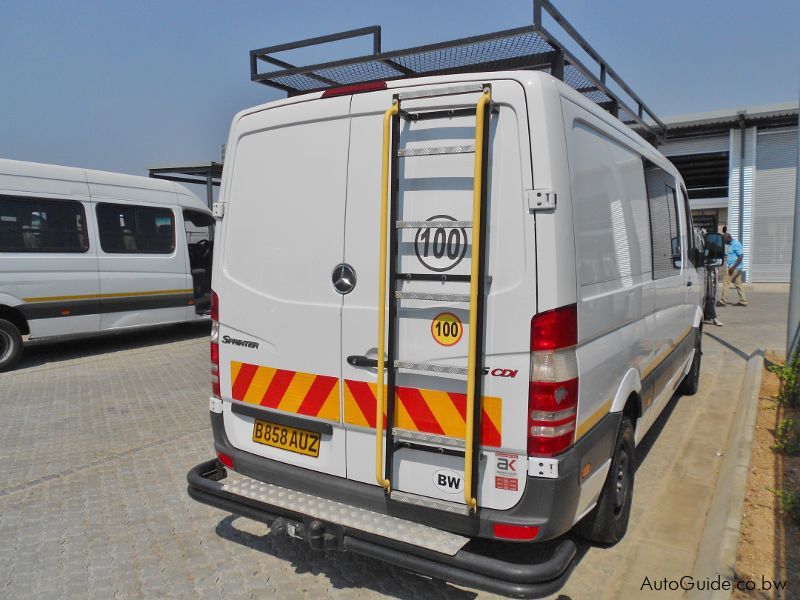 Mercedes-Benz Sprinter (Crewcab) in Botswana