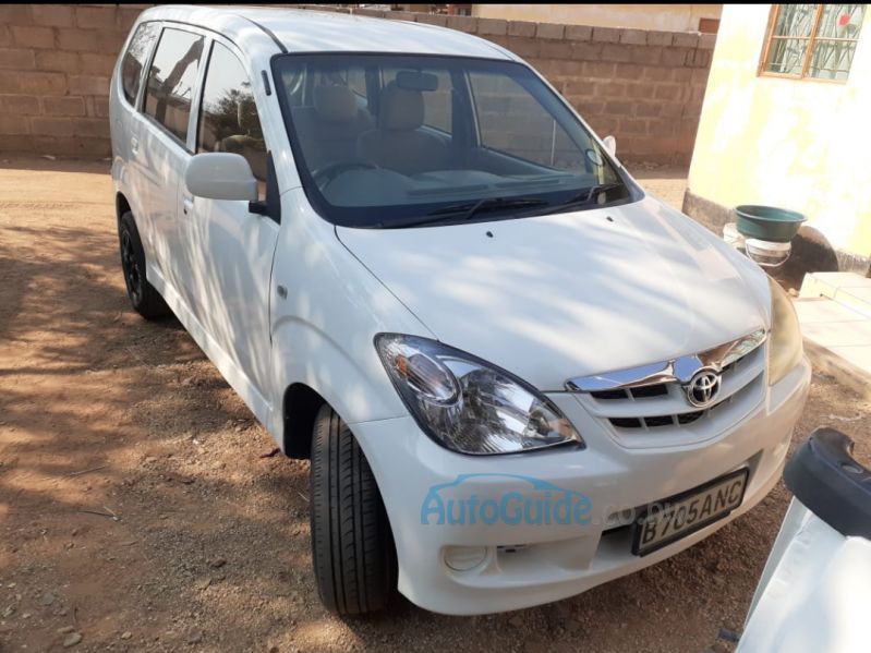 Toyota Avanza 1.5 in Botswana