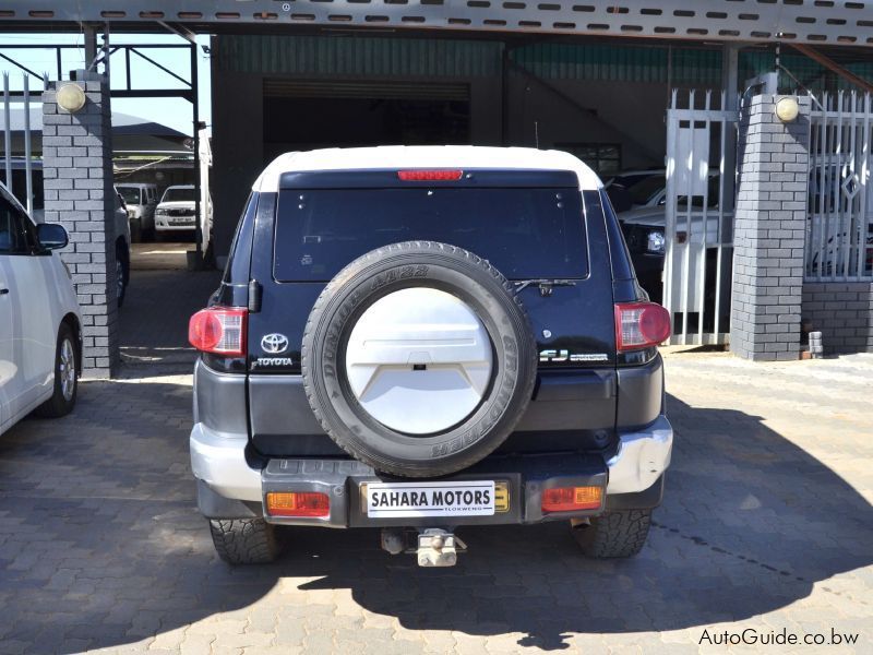 Toyota FJ Cruiser in Botswana