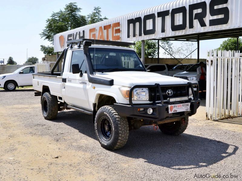 Toyota Land Cruiser in Botswana