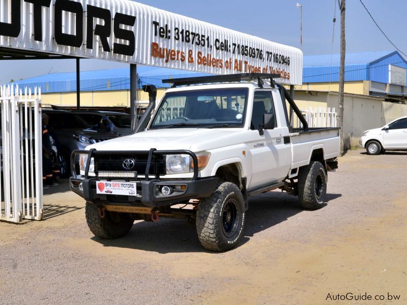 Toyota Land Cruiser in Botswana