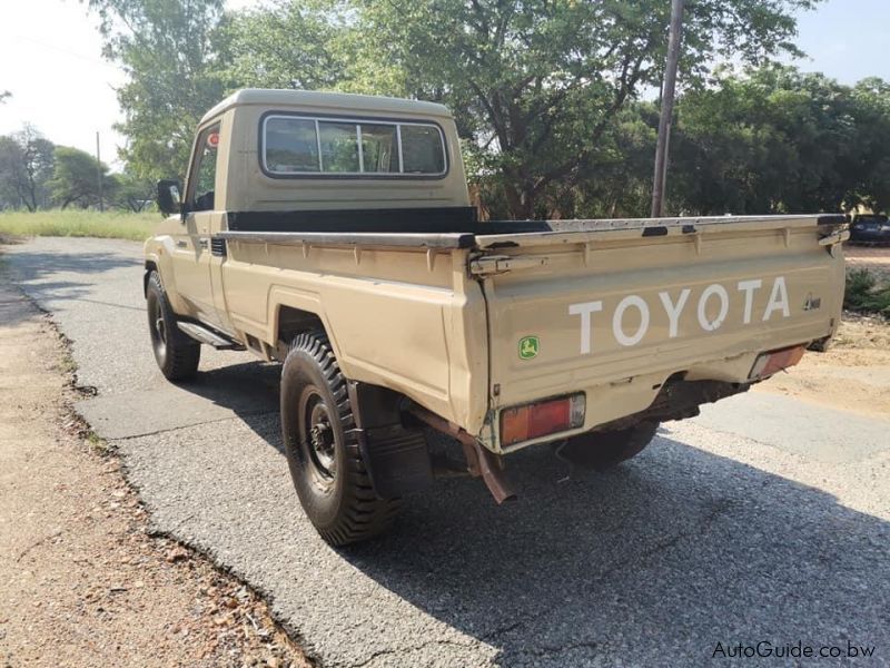 Toyota Land Cruiser in Botswana