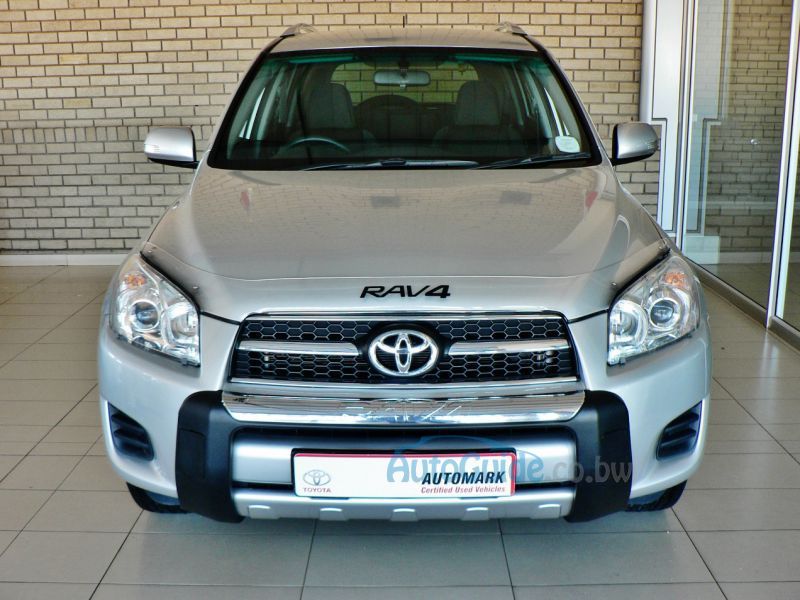 Toyota Rav 4 GX in Botswana