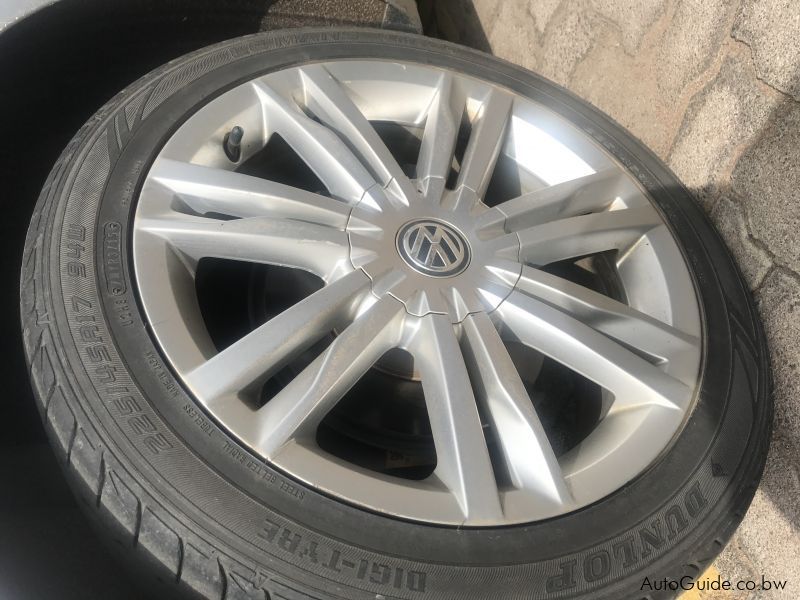 Volkswagen Golf 7 tsi bluemotion in Botswana