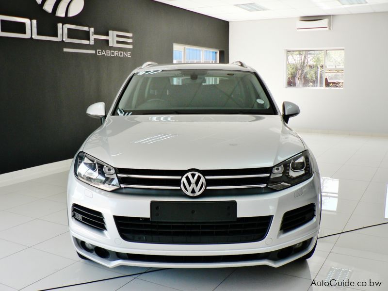 Volkswagen Touareg R-Line Bluemotion in Botswana