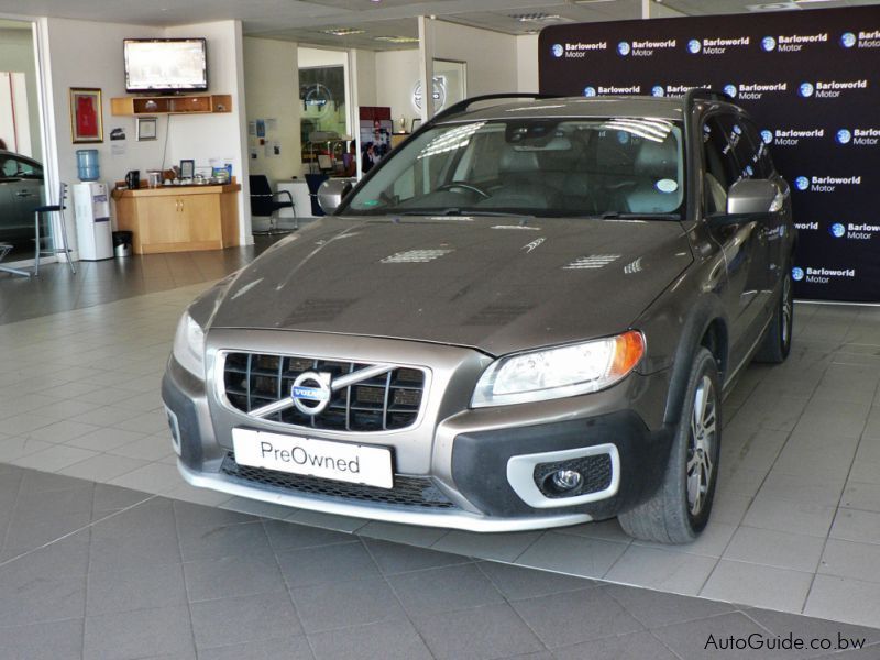 Volvo XC70 D5 AWD in Botswana