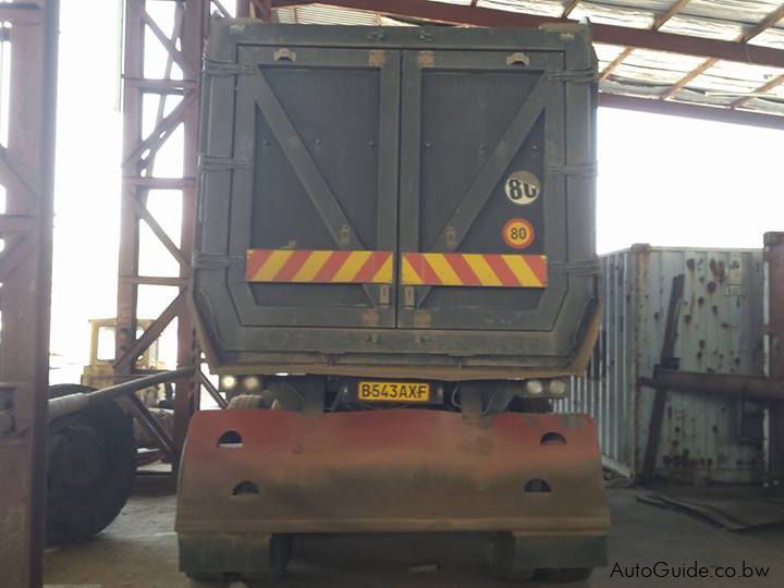 AFRIT TRI-AXLE TIPPING TRAILER in Botswana