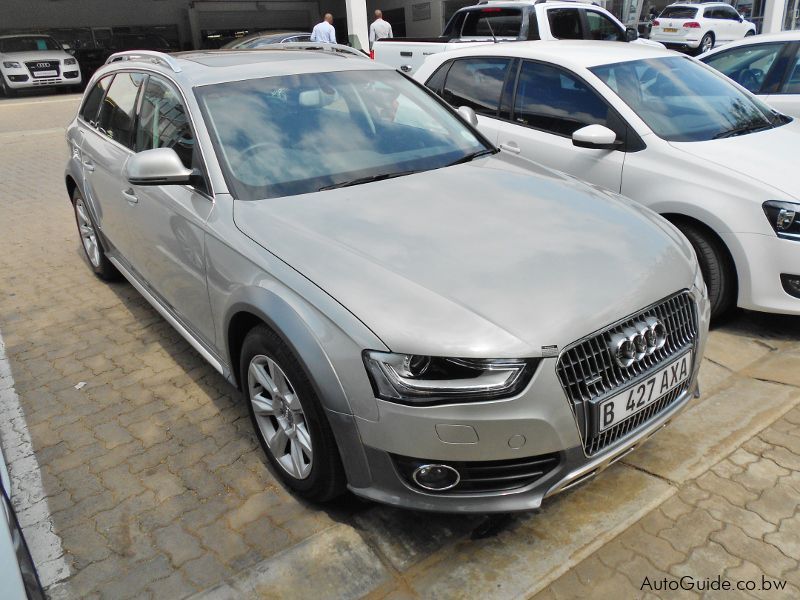 Audi A4 Allroad Quattro in Botswana