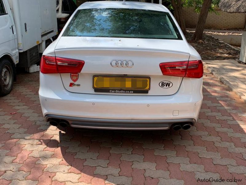 Audi S6 in Botswana