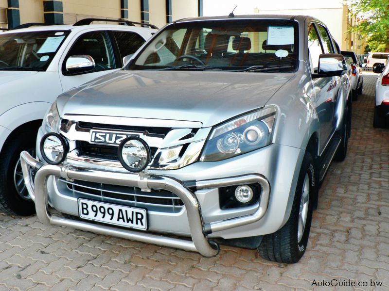 Isuzu KB300 LX in Botswana