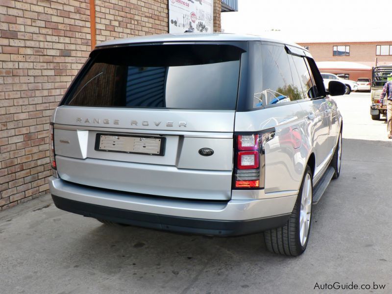 Land Rover Range Rover Autobiography in Botswana