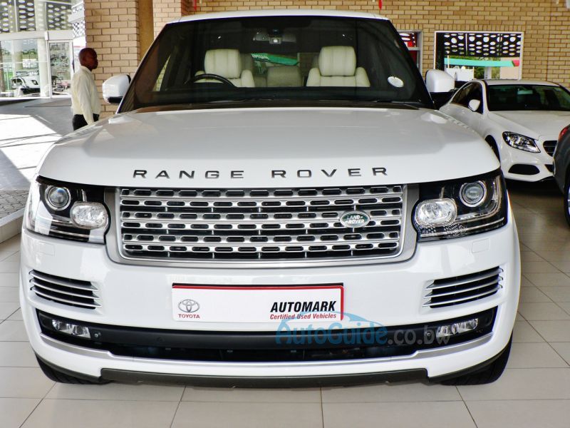 Land Rover Range Rover Super Charged in Botswana