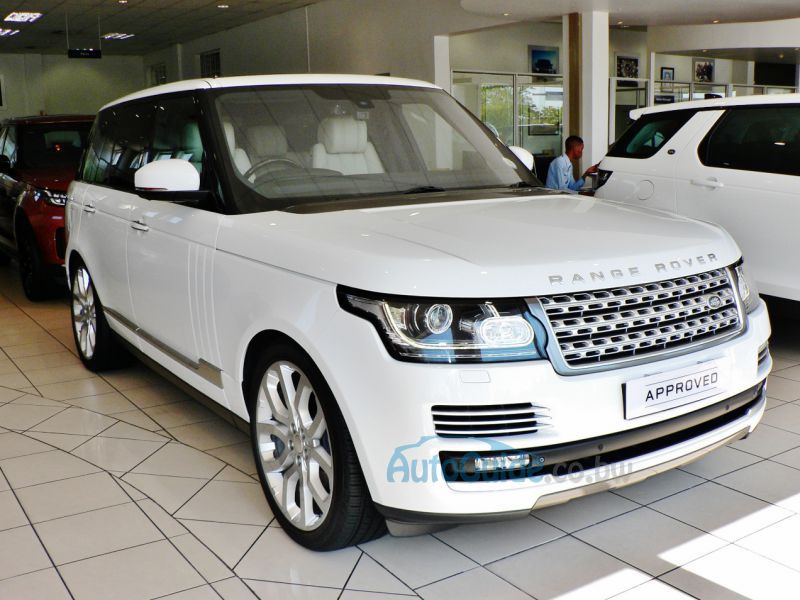 Land Rover Range Rover Vogue S/C in Botswana