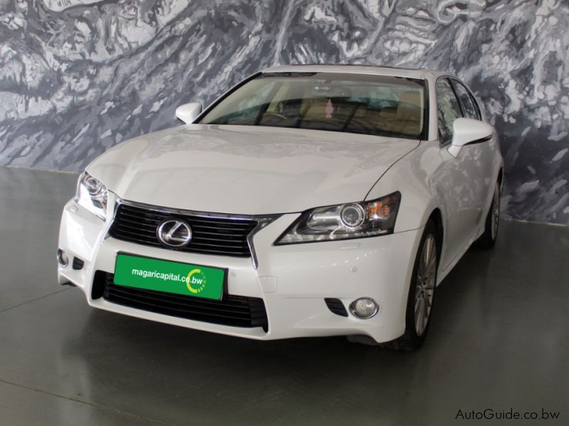 Lexus GS 350 in Botswana