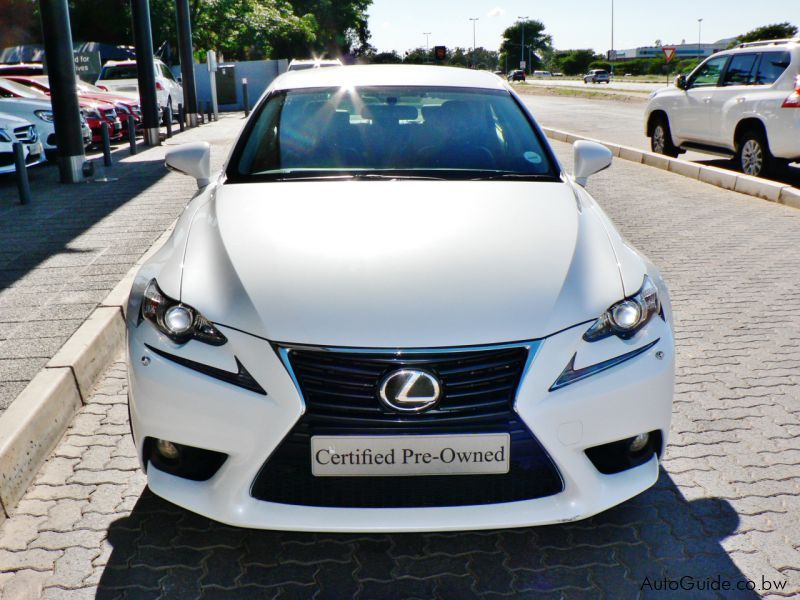 Lexus IS 350 in Botswana