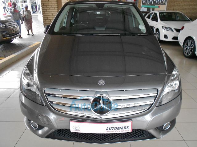 Mercedes-Benz B200 CDI BE in Botswana