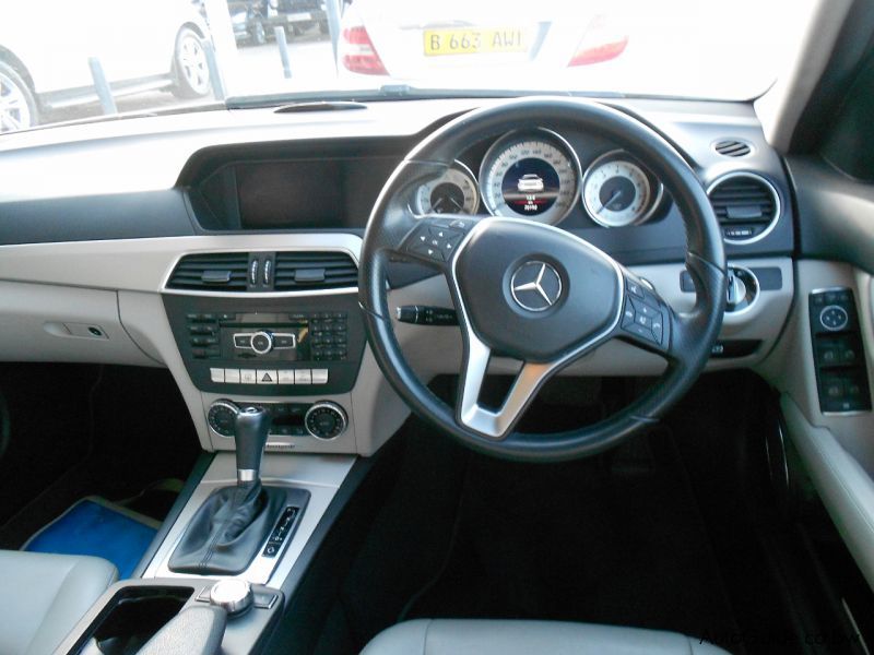 Mercedes-Benz C200 CGi in Botswana