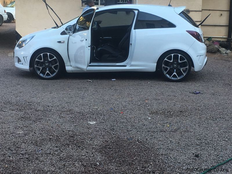 Opel Corsa OPC in Botswana