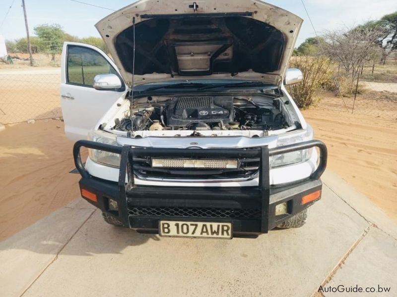 Toyota Hilux D4D 3.0L in Botswana