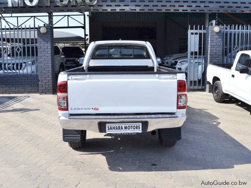 Toyota Hilux vvti in Botswana