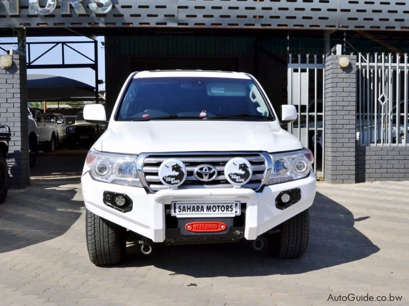 Toyota Land Cruiser Limited 200 Series in Botswana