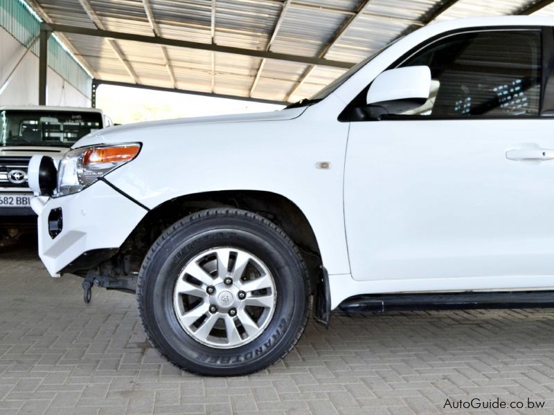 Toyota Land Cruiser Limited 200 Series in Botswana