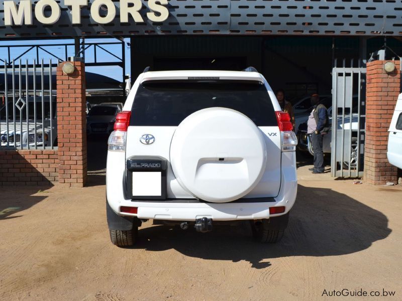 Toyota Land Cruiser Prado VX in Botswana