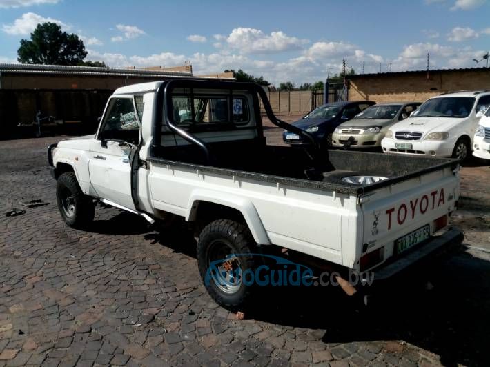 Toyota Land Cruser 4,2 in Botswana