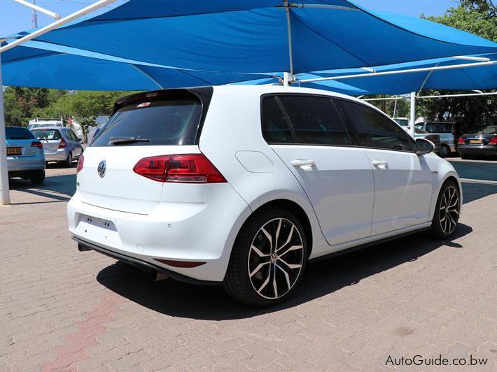 Volkswagen Golf 7 GTi Turbo in Botswana