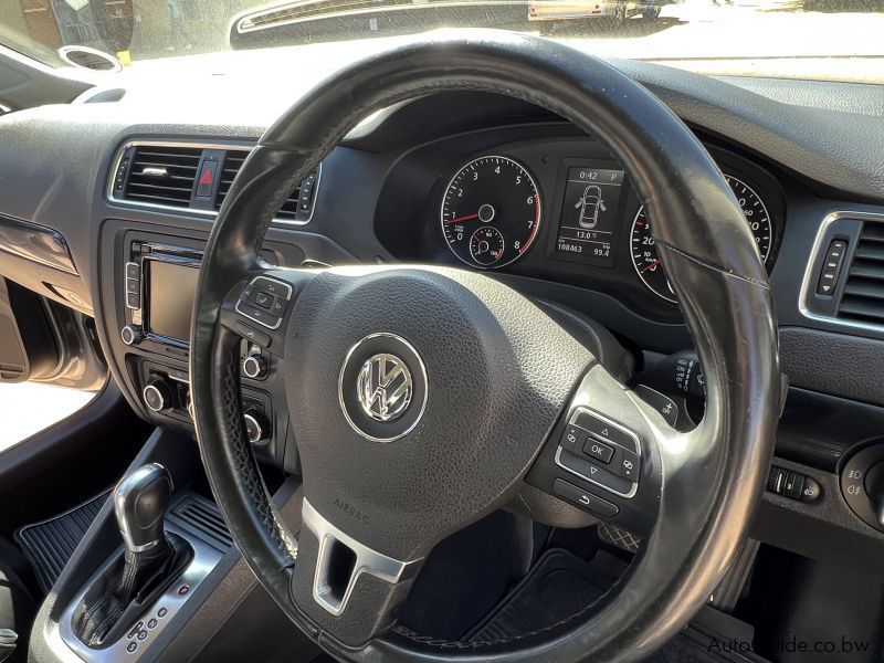 Volkswagen Jetta 6 DSG Comforline in Botswana