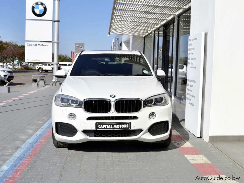 BMW X5 xDrive 30D in Botswana