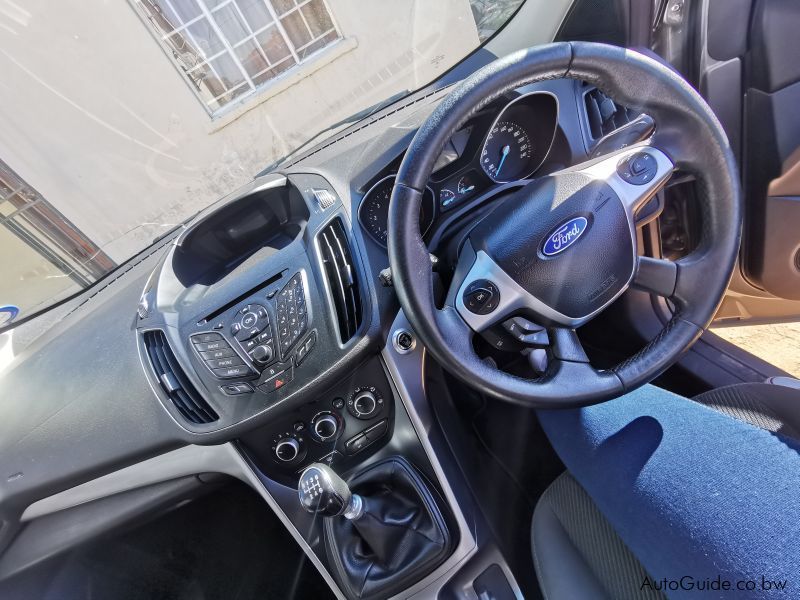 Ford Kuga 1.6T in Botswana