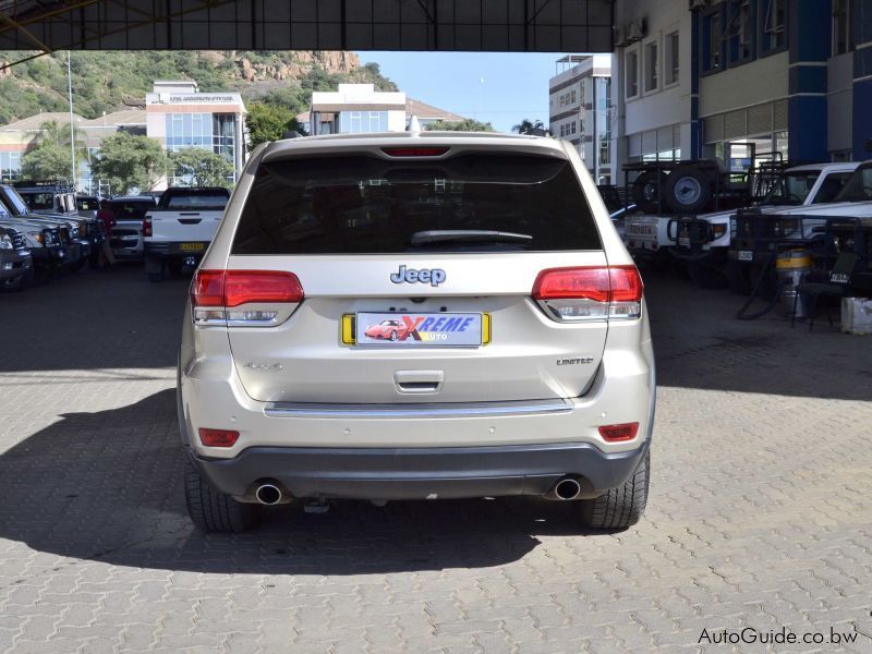 Jeep Grand Cherokee in Botswana