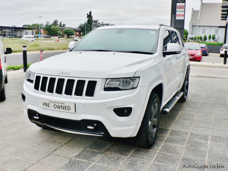 Jeep Grand Cherokee Overland in Botswana