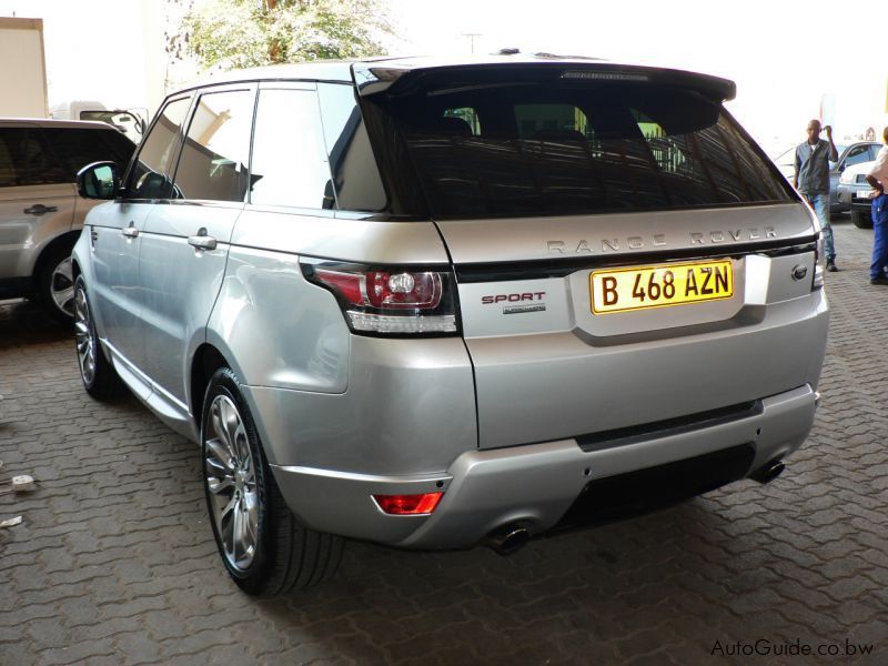 Land Rover Range Rover Dynamic  S/Charge in Botswana