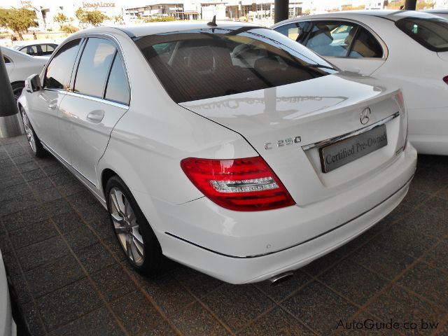 Used Mercedes C250: Price Guide & Negotiation Tips - a37wepd