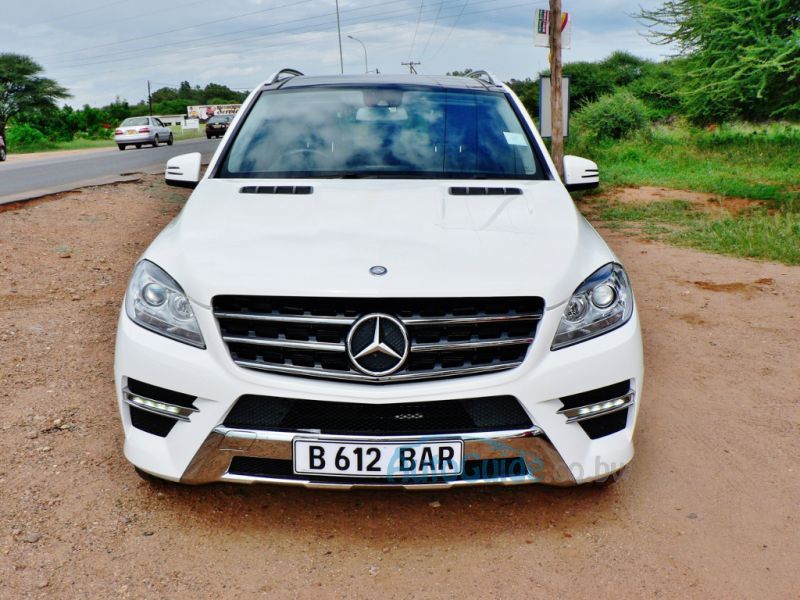 Mercedes-Benz ML 400 4Matic in Botswana