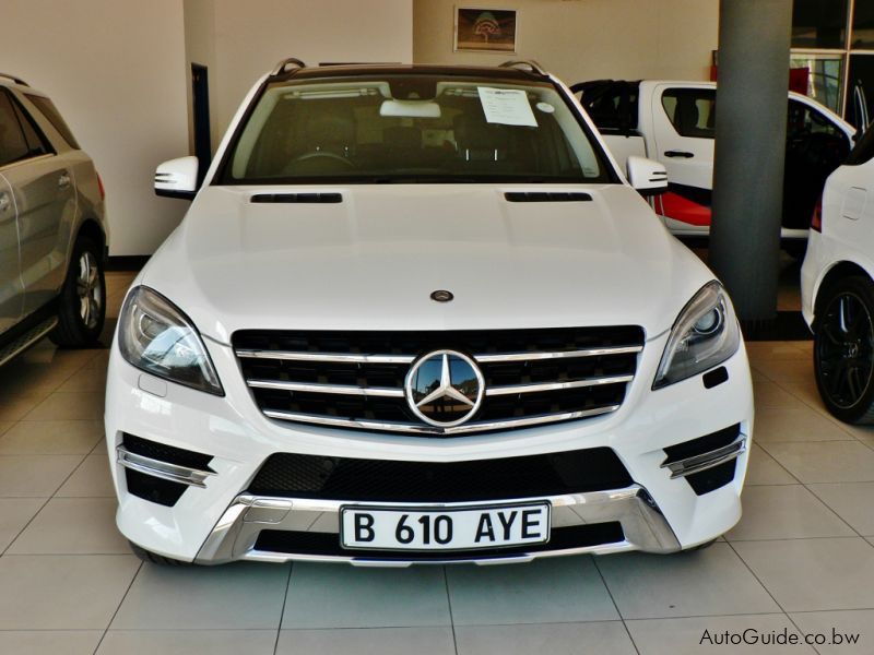 Mercedes-Benz ML350  in Botswana